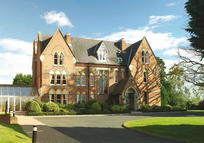 Hotel Ettington Chase