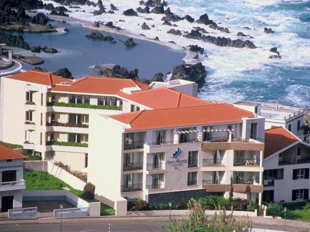 Hotel Euro Moniz Inn