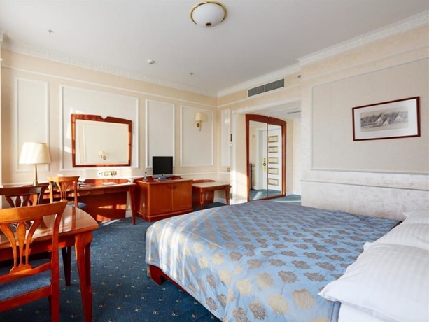 Hotel Europe