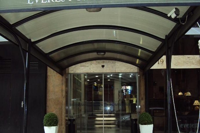 Hotel Everest Park