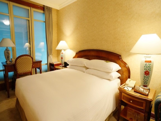 Hotel Evergreen Laurel