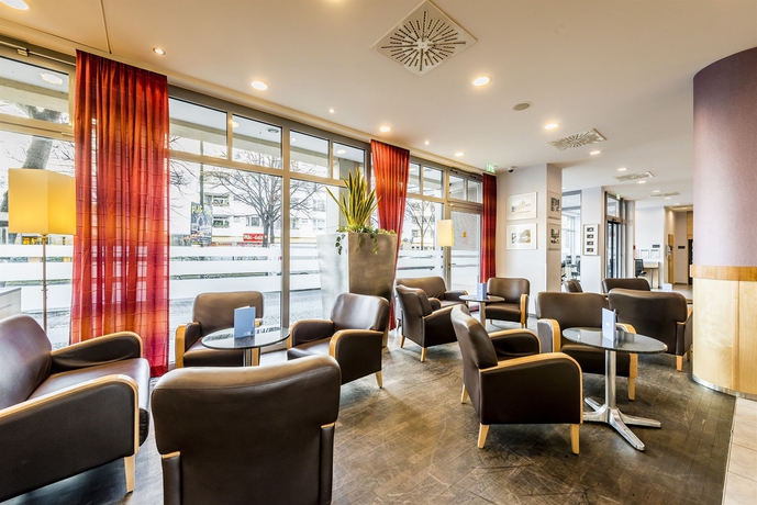 Hotel Express By Holiday Inn Berlin