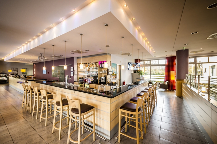 Hotel Express By Holiday Inn Berlin