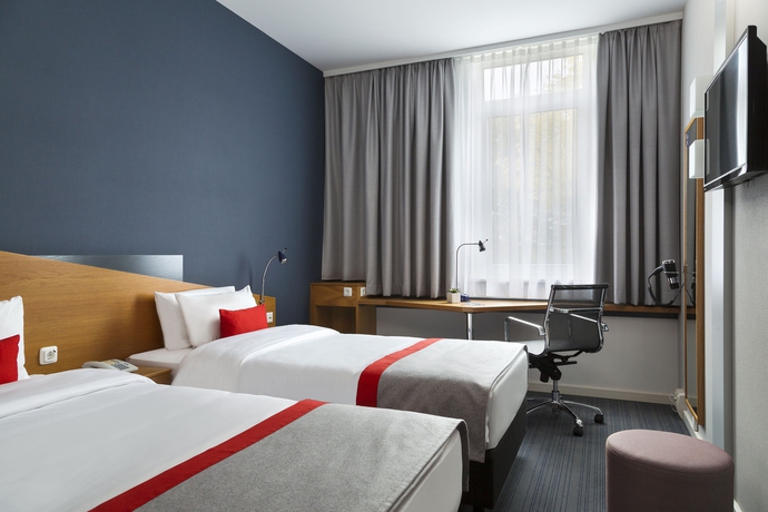Hotel Express By Holiday Inn Cologne Troisdorf