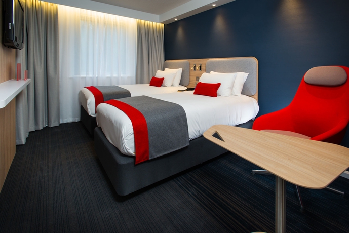 Hotel Express By Holiday Inn Edinburgh Waterfront
