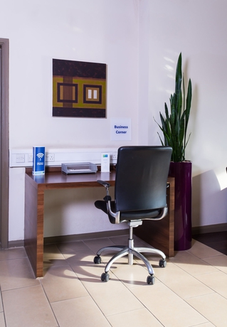Hotel Express By Holiday Inn Lincoln City Centre