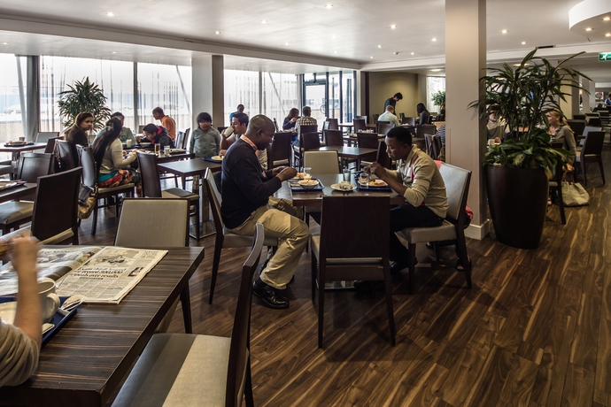 Hotel Express By Holiday Inn London Royal Docks
