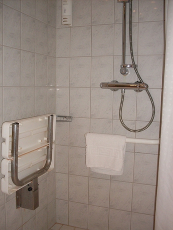 Hotel Express By Holiday Inn Oxford - Kassam Stadium