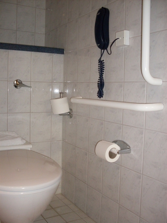 Hotel Express By Holiday Inn Oxford - Kassam Stadium