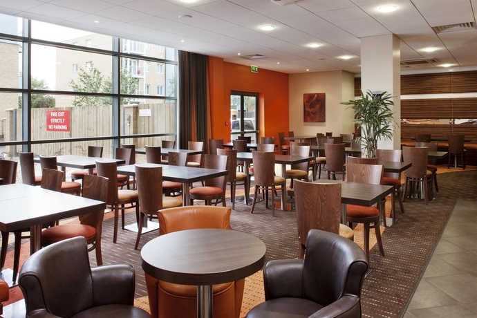 Hotel Express By Holiday Inn Slough