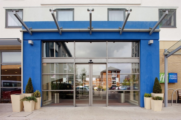 Hotel Express By Holiday Inn Slough