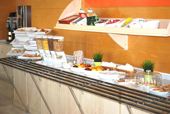 Hotel Express By Holiday Inn Valencia Bonaire