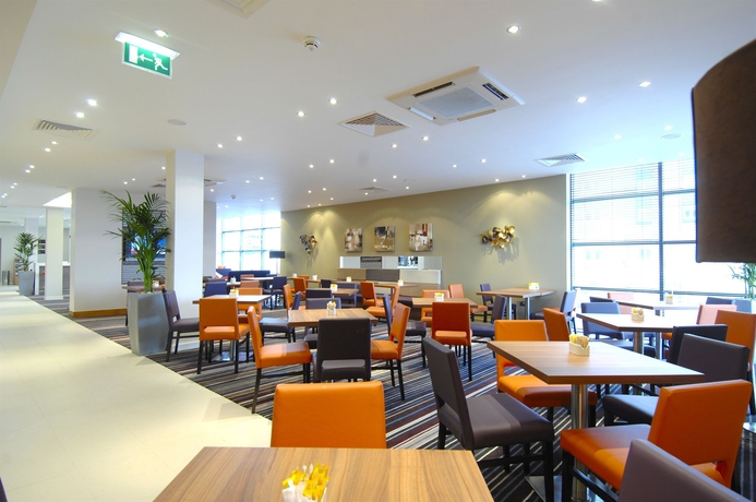 Hotel Express By Holiday Inn Walsall