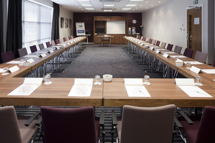 Hotel Express By Holiday Inn Walsall