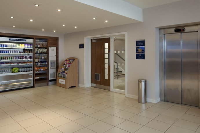 Hotel Express By Holiday Inn Walsall