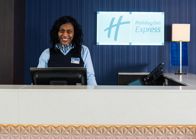 Hotel Express By Holiday Inn Wandsworth Battersea