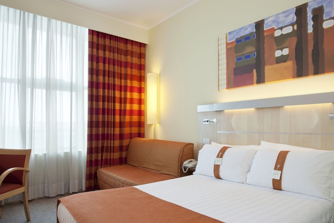 Hotel Express Holiday Inn Bologna Fiera