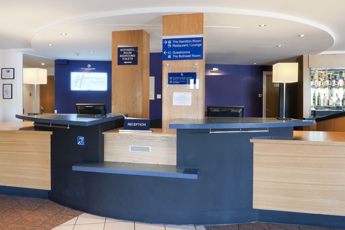Hotel Express Holiday Inn Strathclyde Park M74, Jct.5