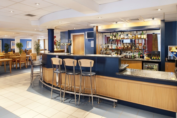 Hotel Express by Holiday Inn Aberdeen City Centre