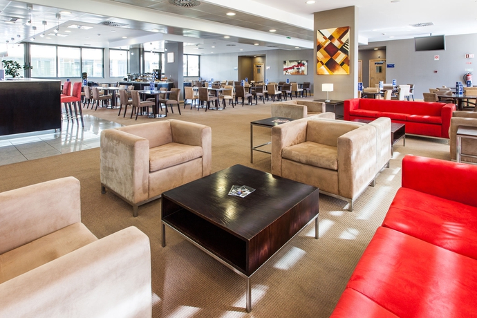 Hotel Express by Holiday Inn Lisbon - Oeiras
