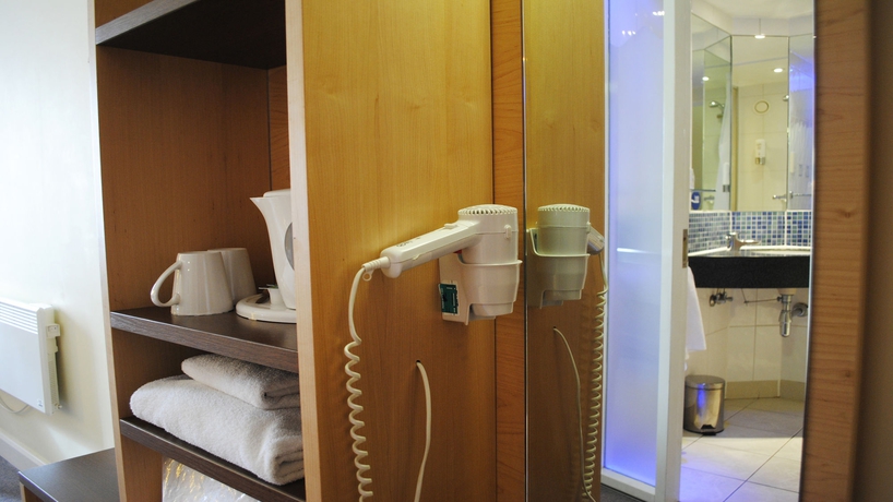 Hotel Express by Holiday Inn Liverpool John Lennon