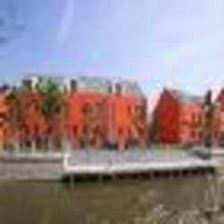Hotel F-1 Resort