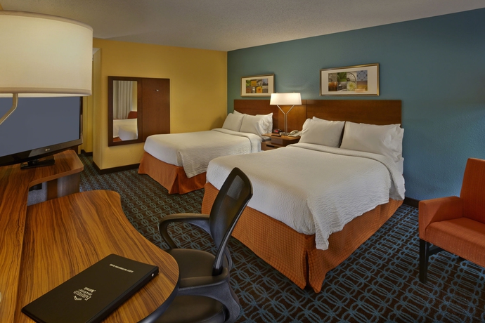 Hotel Fairfield Inn  And¿ Suites Bo
