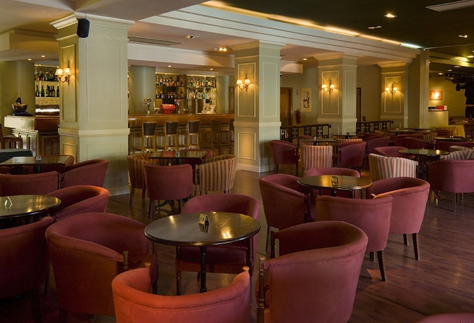 Hotel Falesia (sólo mayores de 16 años)