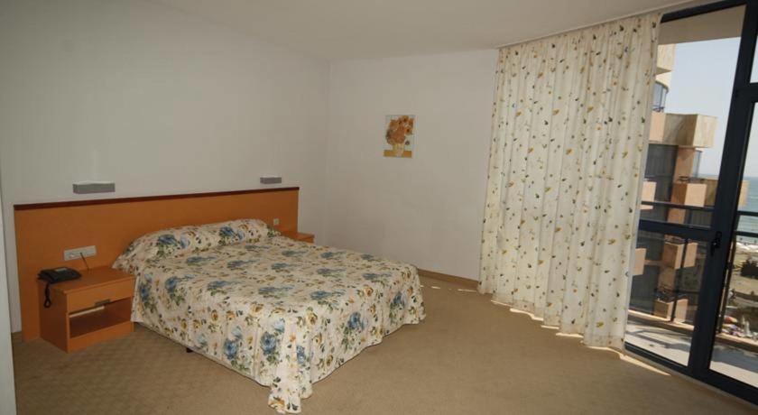 Hotel Fiesta M