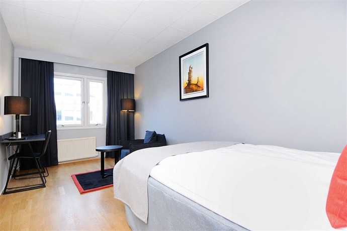 Hotel First Ambassadeur