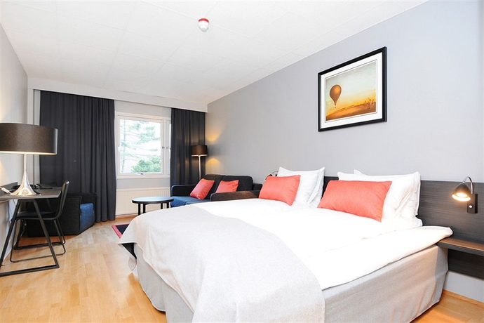 Hotel First Ambassadeur