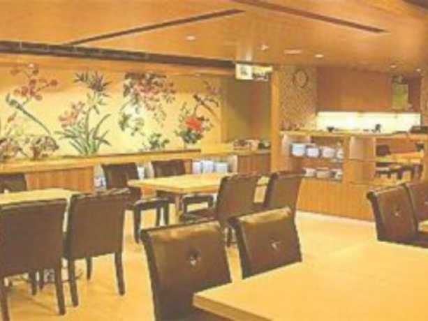 Hotel First