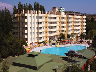 Hotel Flora