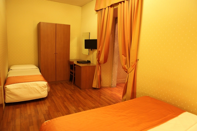 Hotel Flower Garden