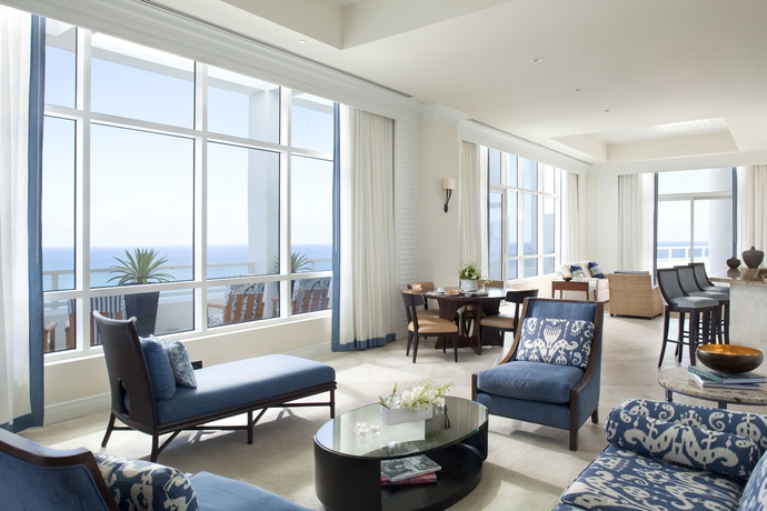 Hotel Fontainebleau Resort