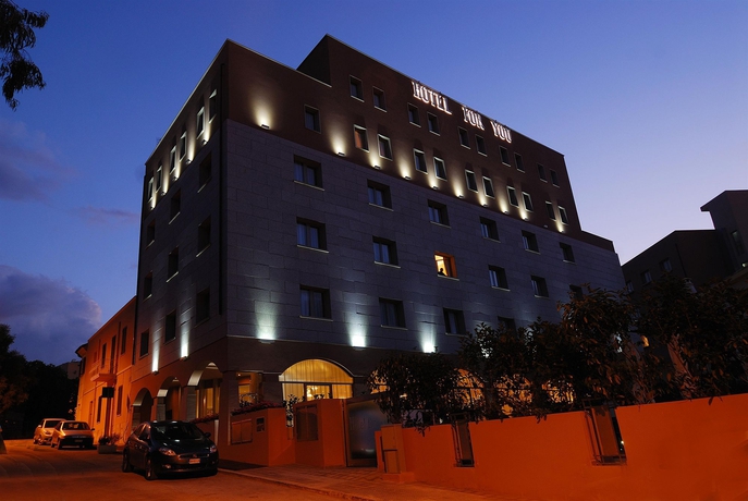 Hotel For You