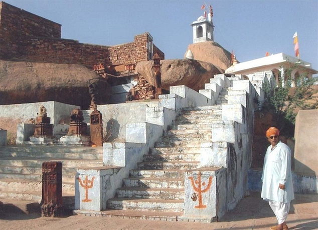 Hotel Fort Khejarla