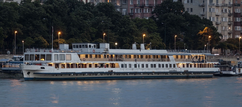 Hotel Fortuna Boat 