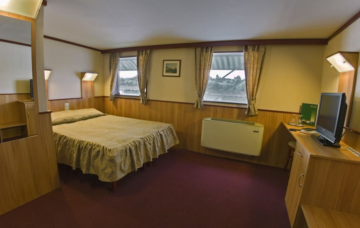 Hotel Fortuna Boat 