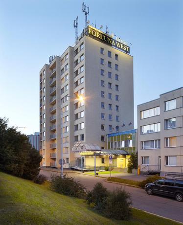 Hotel Fortuna West (ex Comfort Prague) 