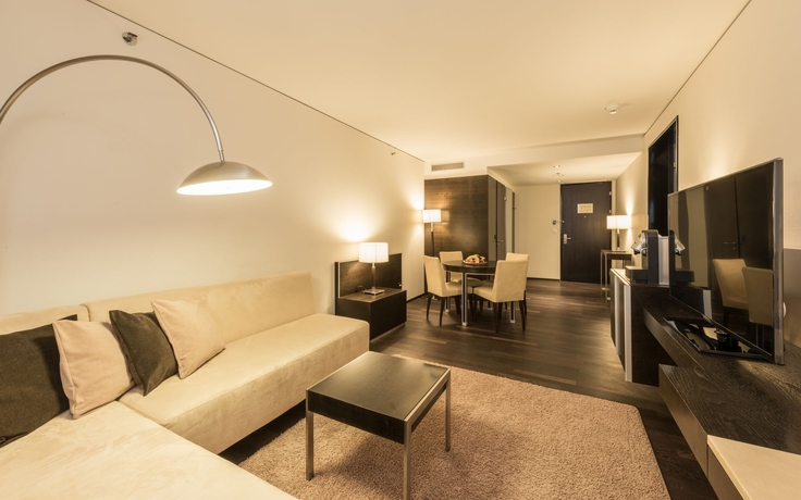 Hotel Four Points By Sheraton Sihlcity