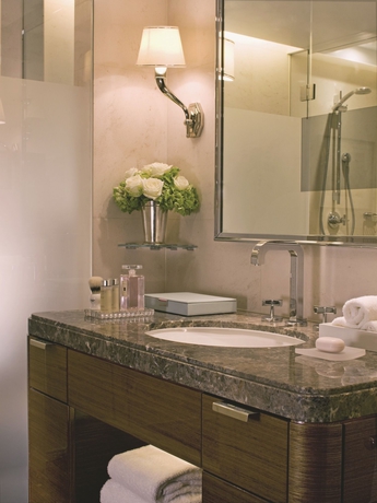 Hotel Four Seasons London