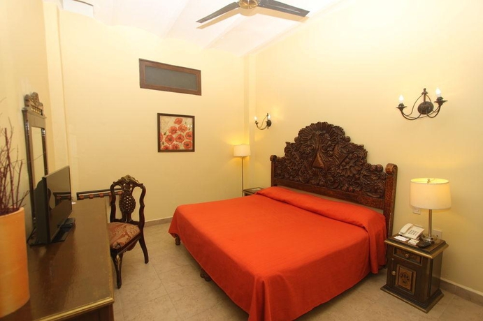 Hotel Francia