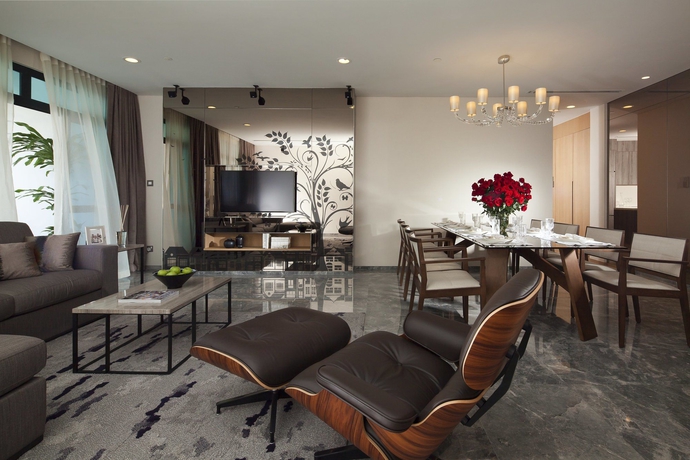Hotel Fraser Suites River Valley