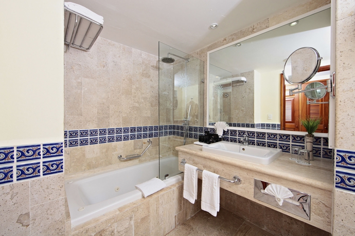 Hotel GRAN BAHIA PRINCIPE RIVIERA MAYA