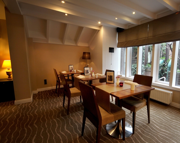 Hotel GRESHAM BELSON