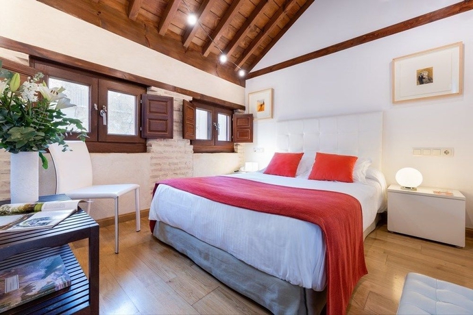 Hotel Gar Anat De Peregrinos