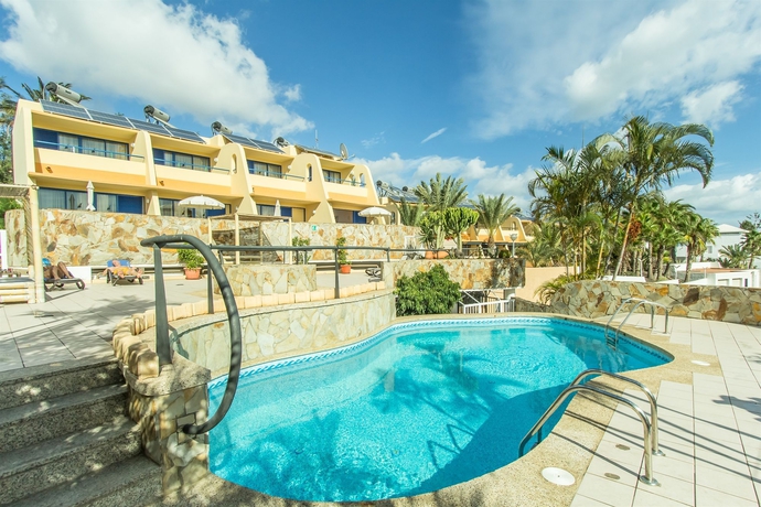 Hotel Garden Beach