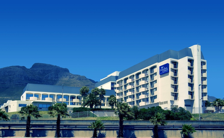Hotel Garden Court East Boulevard