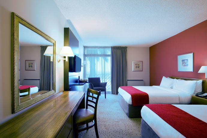 Hotel Garden Court East Boulevard